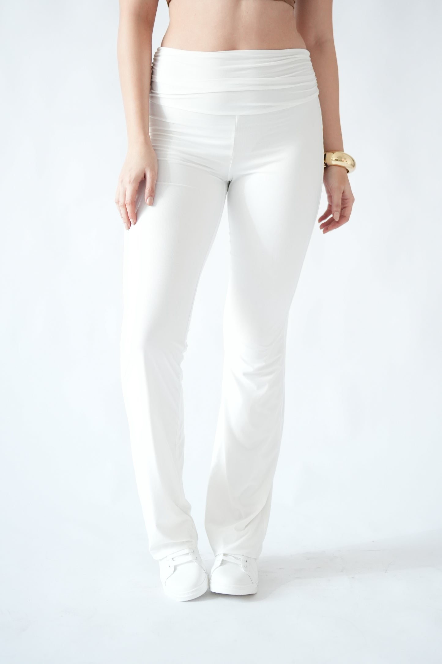 Amelia ruched Straight Cut Pants