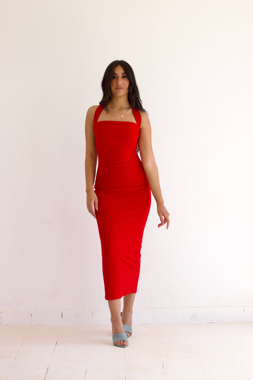 Red Marilyn Dress – bodycon sculpting short dress with hourglass silhouette