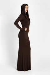 Three-quarter high-end pose v2
