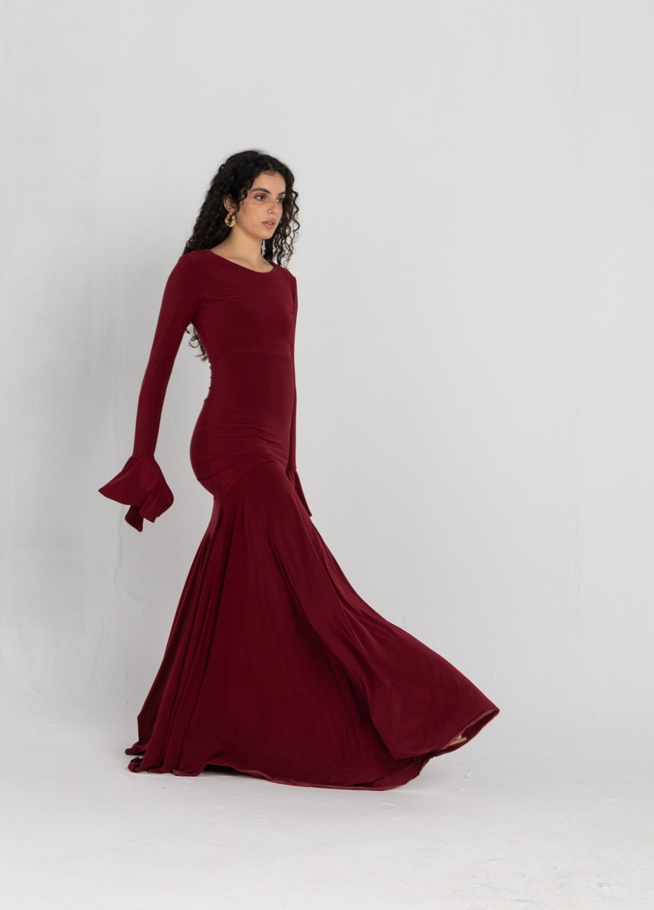 Azalea Dress – Burgundy | 10-Meter Dramatic Mermaid Flare
