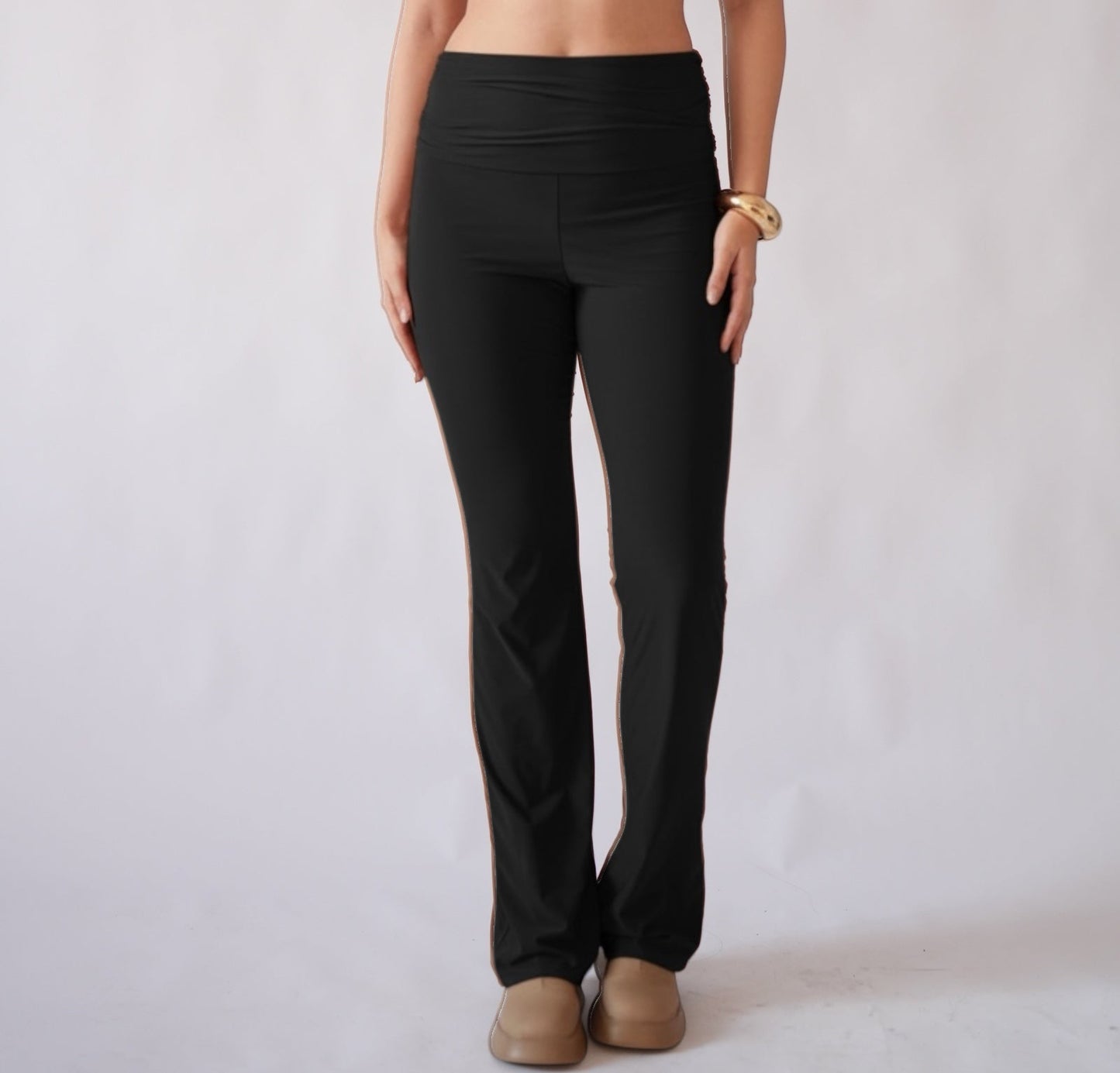 Amelia ruched Straight Cut Pants