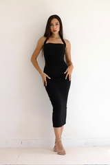 Black Marilyn Dress – bodycon sculpting short dress with hourglass silhouette
