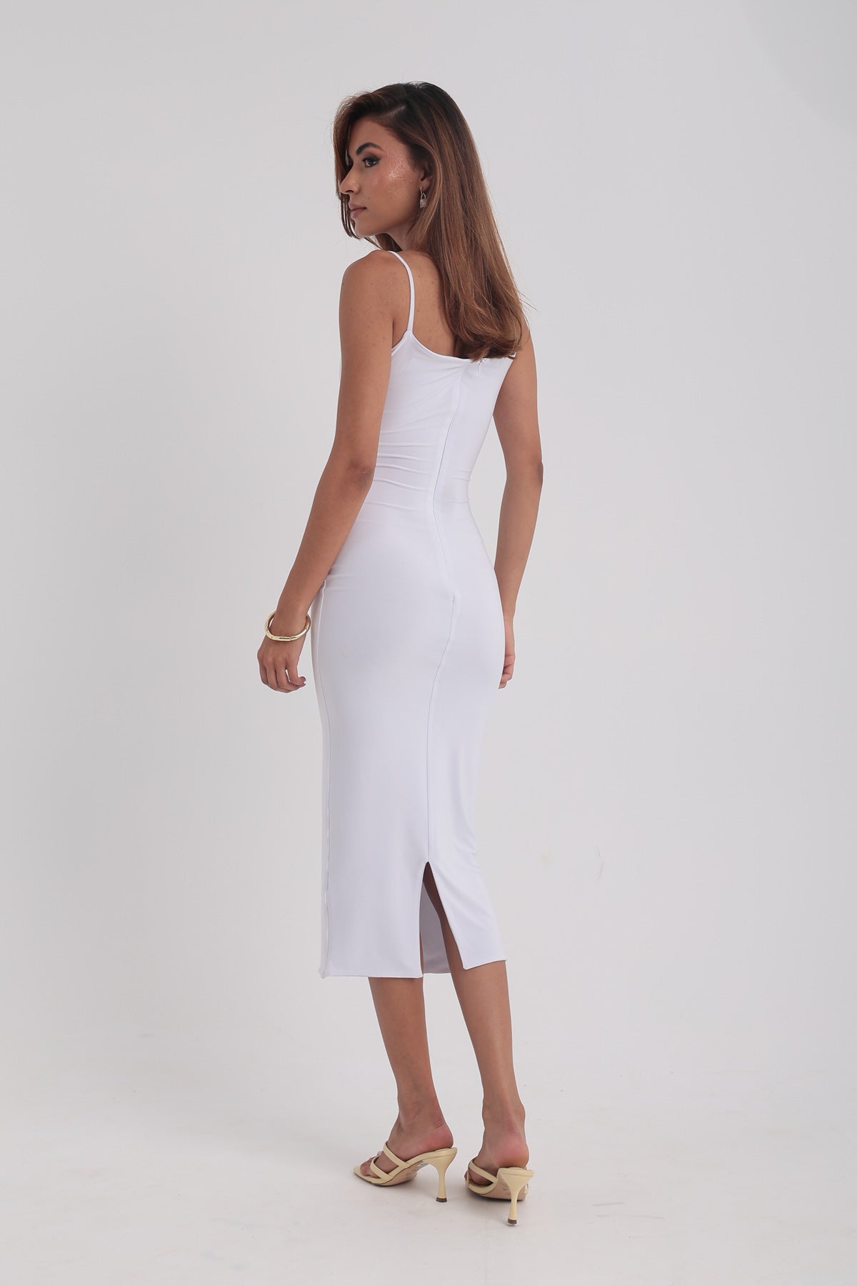 THE PRETTY BASIC DRESS - White