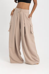 The Classic Cargo Pants – Beige