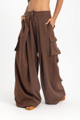 The Classic Cargo Pants – Brown