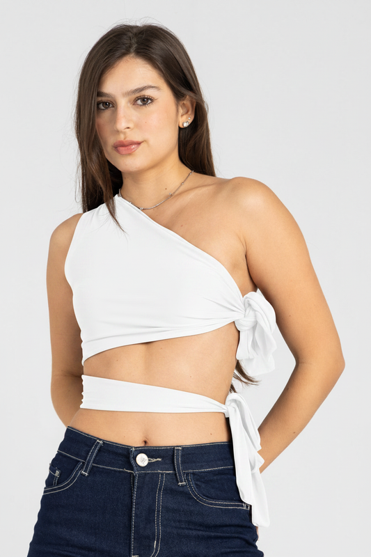 White top – 3/4 angle front
